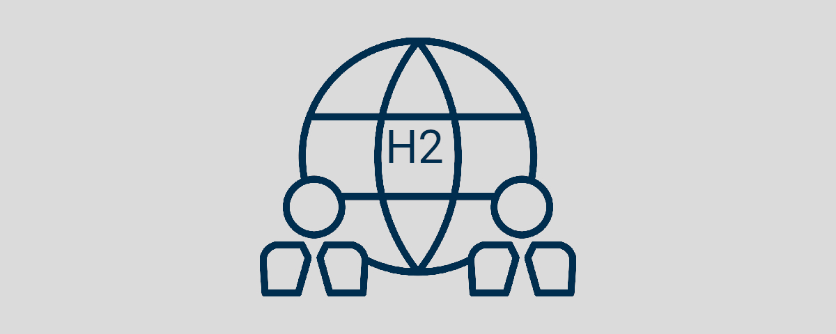Das Bild zeigt eine schematische Weltkugel, in der das Wort H2 steht. Vor der Weltkugel sind links und rechts jeweils schematisierte Menschen.